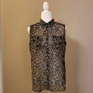 ❌SOLD❌ EUC Banana Republic Floral Sleeveless Blouse